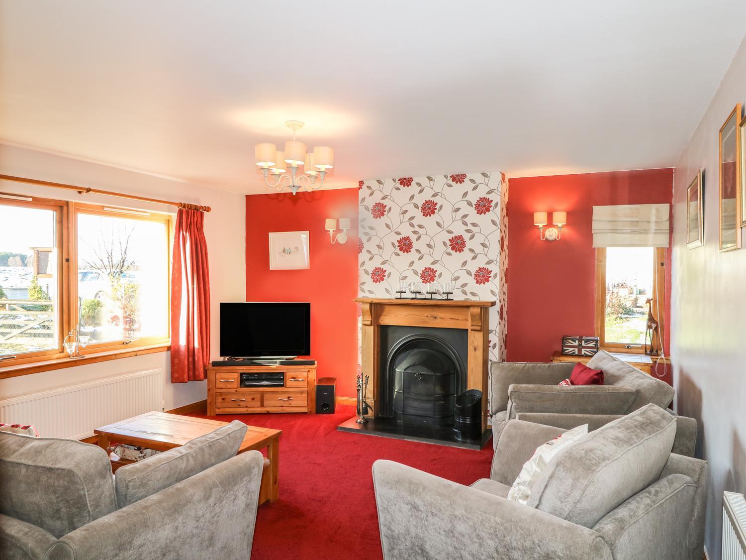 Corriemhor Beag Villa Cromdale Exterior photo
